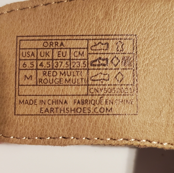 Earth Origins Sandals - Picture 2 of 5